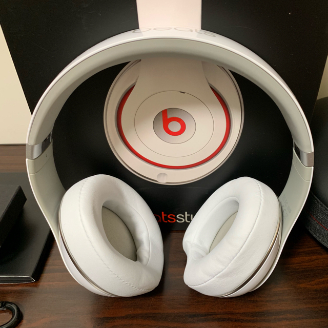 Beats by Dr Dre - beats studio ヘッドホン 有線 B0500の通販 by KOM's shop｜ビーツバイ