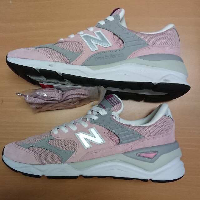 New Balance(ニューバランス)のニューバランス MSX90 24.5cm ビューティーアンドユース限定品 レディースの靴/シューズ(スニーカー)の商品写真