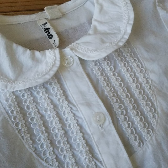 【nino】白シャツ キッズ/ベビー/マタニティのキッズ服女の子用(90cm~)(ブラウス)の商品写真