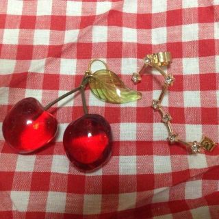 シロップ(syrup.)のsyrup.アクセサリーセット🍒(ピアス)