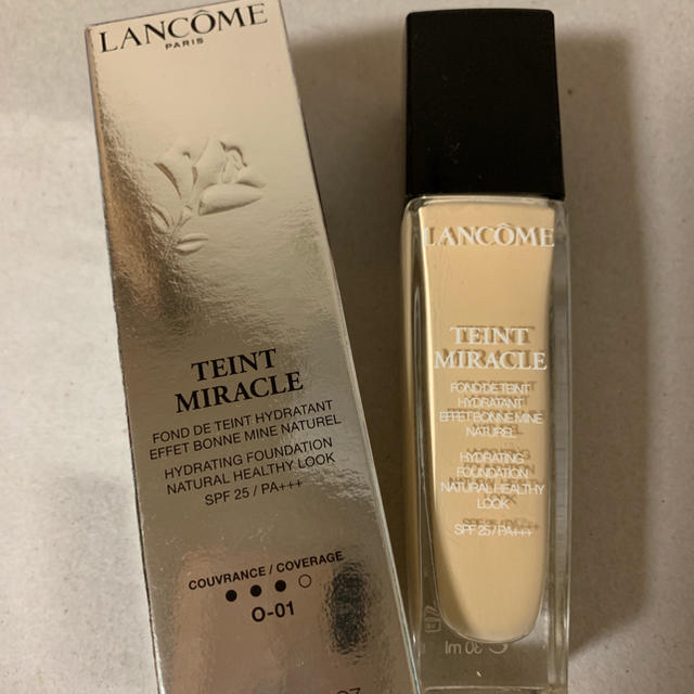 LANCOME(ランコム)のランコム タンミラクO-O1 コスメ/美容のベースメイク/化粧品(ファンデーション)の商品写真