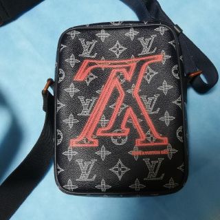 LOUIS VUITTON - ルイヴィトン アップサイドダウン モノグラム