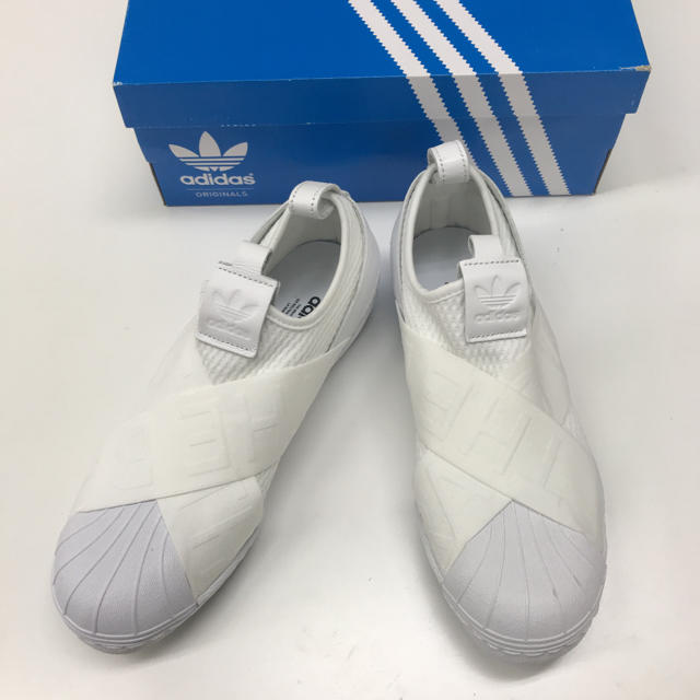 adidas(アディダス)のadidas 白 SUPER STAR アディダス スーパースター スリッポン レディースの靴/シューズ(スニーカー)の商品写真