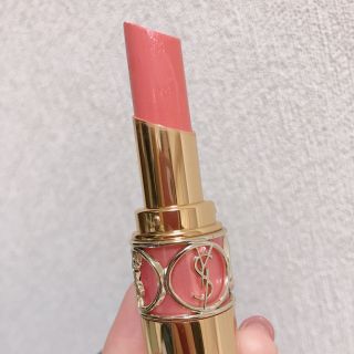 イヴサンローランボーテ(Yves Saint Laurent Beaute)のルージュ ヴォリュプテ シャイン(口紅)