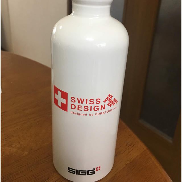 SIGG(シグ)のスイス製SIGGボトル インテリア/住まい/日用品のキッチン/食器(タンブラー)の商品写真