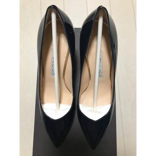 ペリーコ(PELLICO)の【新品】PELLICO ペリーコ Vカットパンプス ネイビー36.5(ハイヒール/パンプス)