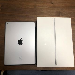 アップル(Apple)のiPad Air2 超美品 Apple整備済品(タブレット)