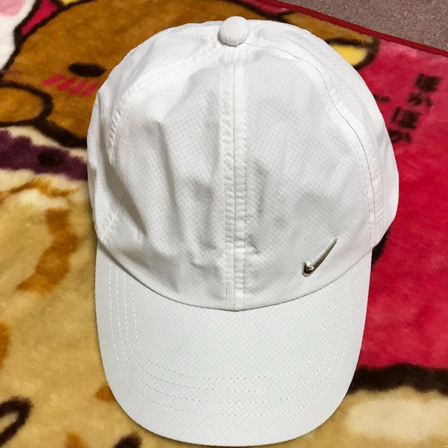 NIKE(ナイキ)のナイキキャップ レディースの帽子(キャップ)の商品写真