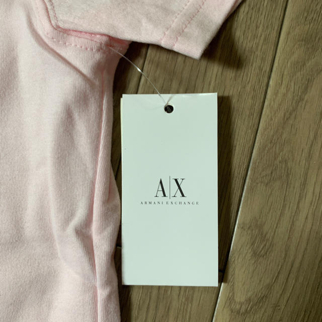 ARMANI EXCHANGE(アルマーニエクスチェンジ)の未使用 ARMANIEXCHANGE  レディースTシャツ (USサイズ) レディースのトップス(Tシャツ(半袖/袖なし))の商品写真