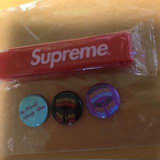 シュプリーム(Supreme)の専用☆supreme  携帯用歯ブラシ新品(その他)