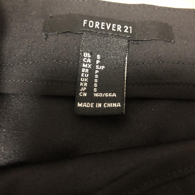 FOREVER 21(フォーエバートゥエンティーワン)のFOREVER21 スカート レディースのスカート(ミニスカート)の商品写真