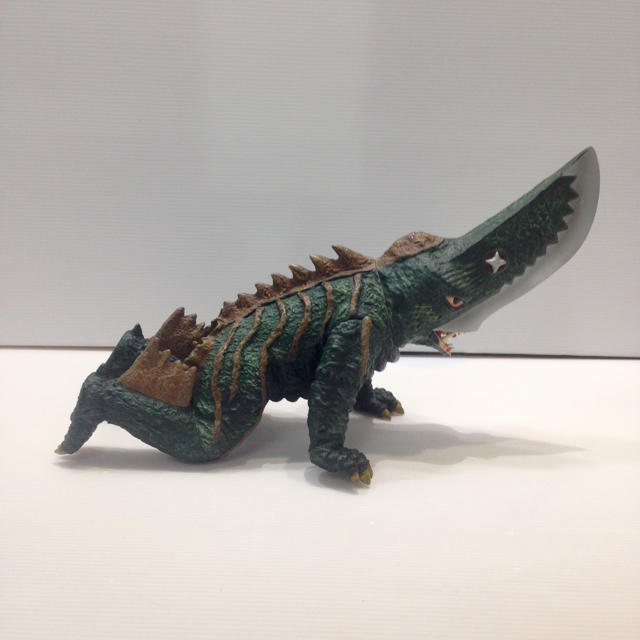 ロケットプロ メガフィギュアシリーズ 大悪獣ギロン エンタメ/ホビーのフィギュア(特撮)の商品写真