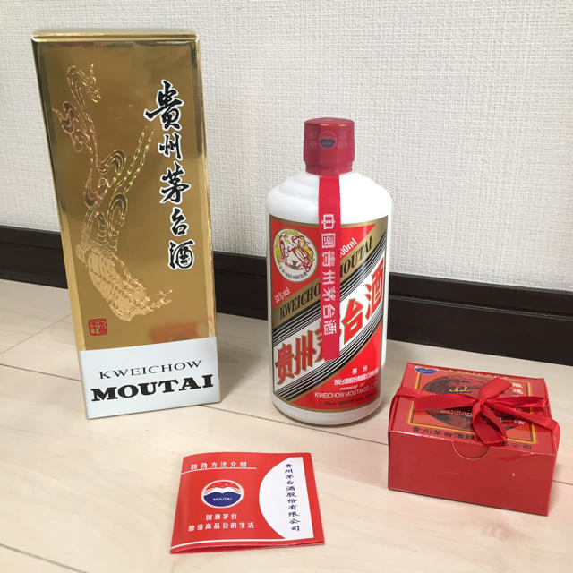 MAUTAI 貴州茅台酒 白酒 53度 2017年 食品/飲料/酒の酒(蒸留酒/スピリッツ)の商品写真