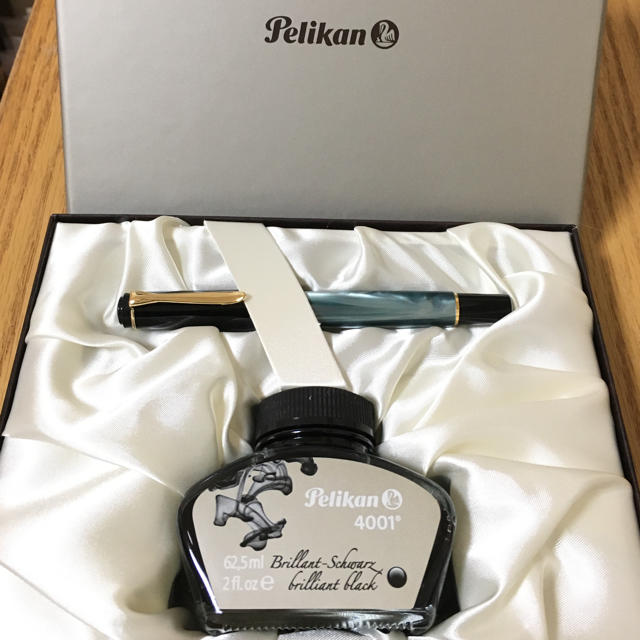 【新品】Pelikan 万年筆（保証書付き）