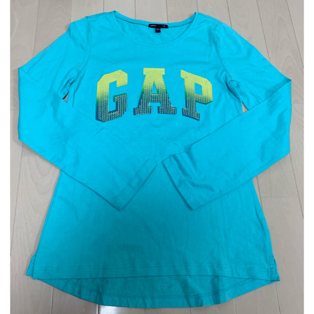 GAP(ギャップ)のsy7977様 ロンT ギャップ  GAP  キッズ/ベビー/マタニティのキッズ服女の子用(90cm~)(Tシャツ/カットソー)の商品写真