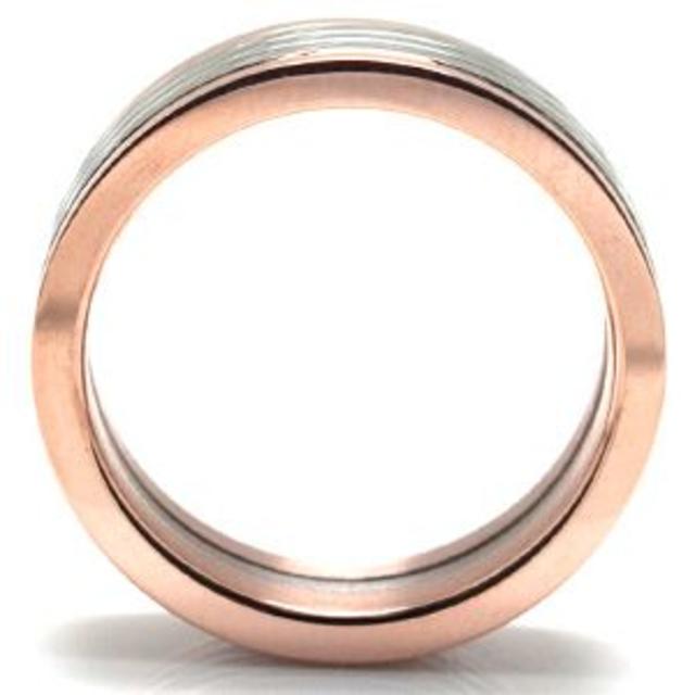 特価品 11号サイズ 指輪 ステンレス リング ピンクゴールドサイド レディースのアクセサリー(リング(指輪))の商品写真