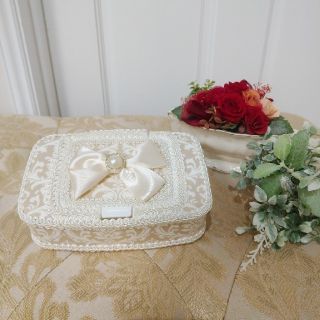 ローラアシュレイ(LAURA ASHLEY)の♡ウェットティッシュケース♡ダマスク柄♡ハンドメイド♡(ティッシュボックス)