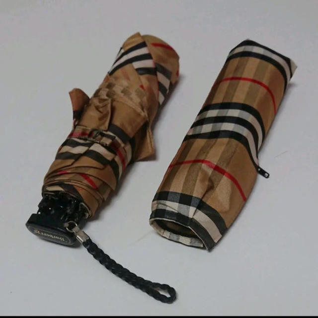 BURBERRY(バーバリー)の専用 折りたたみ傘 ノバチェック レディースのファッション小物(傘)の商品写真