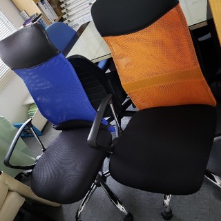デスクチェア　事務用品　椅子(デスクチェア)