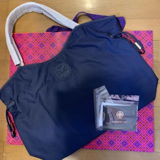 トリーバーチ(Tory Burch)の【新品未使用】NYLON SLOUCHY TOTE エラートート(トートバッグ)