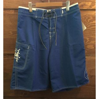 クイックシルバー(QUIKSILVER)の新品★クィックシルバー★サーフパンツ★32(サーフィン)