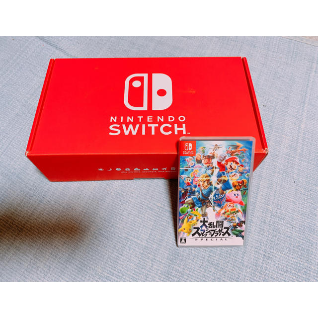 【開店記念セール！】 Nintendo Switch - Switch（内UNDERTALE）と大乱闘スマッシュブラザーズ 携帯用ゲーム機本体