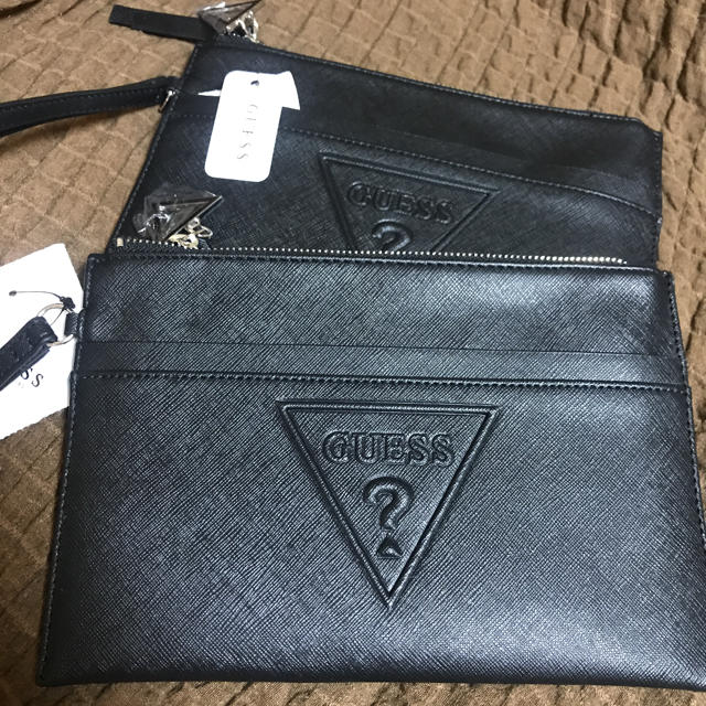 GUESS(ゲス)のGUESS クラッチ バッグ メンズのバッグ(セカンドバッグ/クラッチバッグ)の商品写真