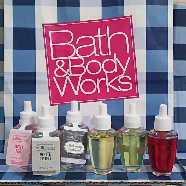 Bath & Body Works(バスアンドボディーワークス)のはるまき様専用 バスアンドボディワークス ウォールフラワー リフィルセット コスメ/美容のリラクゼーション(アロマオイル)の商品写真