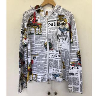 John Galliano John Galliano ジョン ガリアーノ メンズ 長袖パーカー L 中古の通販 ラクマ John Galliano John Galliano ジョン ガリアーノ メンズ 長袖パーカー L 中古の通販 ラクマ
