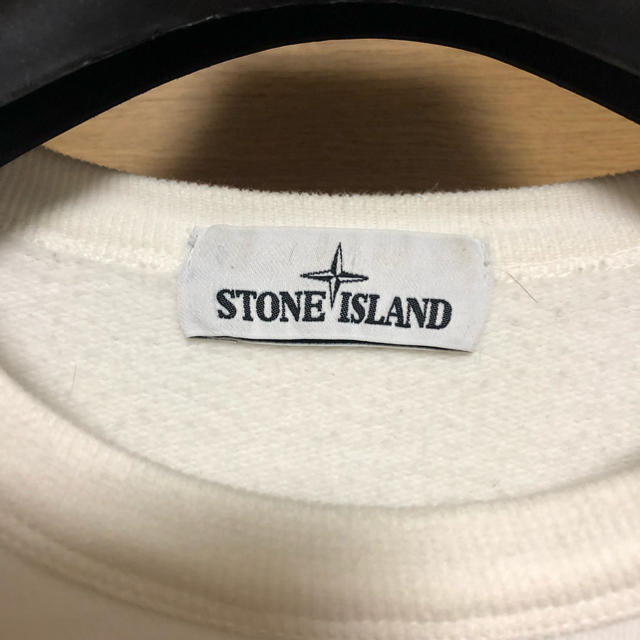 STONE ISLAND(ストーンアイランド)のSTONEISLAND ホワイトトレーナー/スウェット メンズのトップス(スウェット)の商品写真