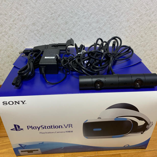 PlayStation VR(プレイステーションヴィーアール)のPSVR PS Camera 同梱版 CUHJ-16003 エンタメ/ホビーのゲームソフト/ゲーム機本体(家庭用ゲーム機本体)の商品写真