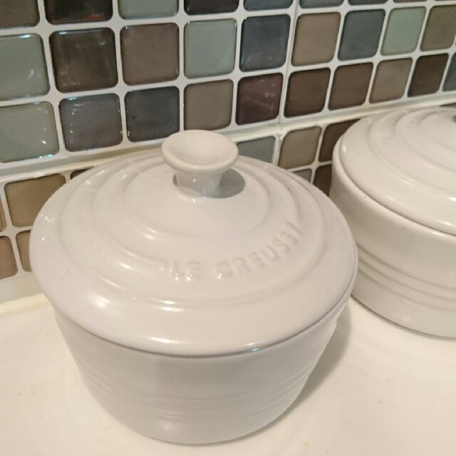 LE CREUSET - ル・クルーゼ ホワイトラムカン 蓋付き Lサイズの通販 by さむのすけ's shop｜ルクルーゼならラクマ