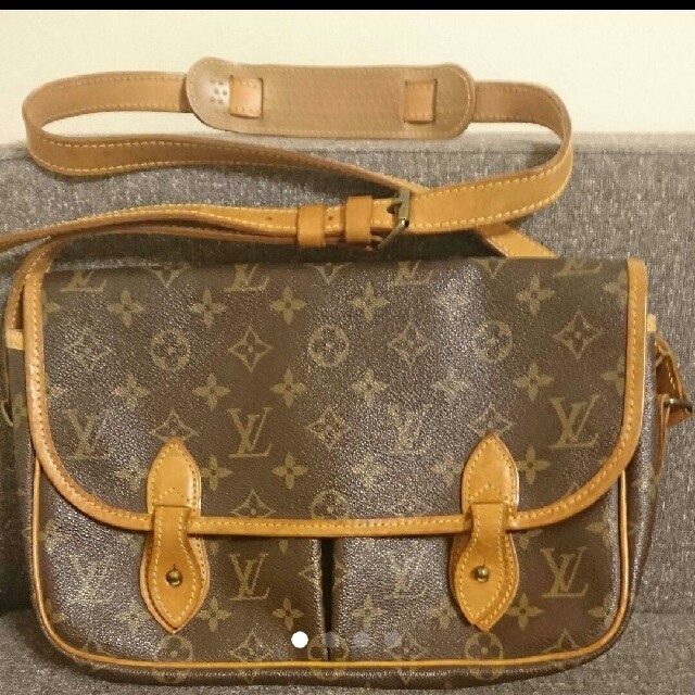 驚きの安さ LOUIS VUITTON - ルイヴィトン 【廃盤商品】ジベシエール