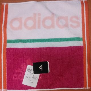 アディダス(adidas)のタオルハンカチ　アディダス(ハンカチ)