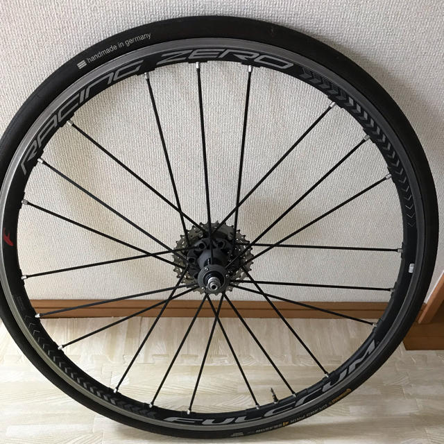 SHIMANO(シマノ)の週末限定値下げ フルクラムレーシングゼロ シマノ11sホイール 自動車/バイクの自動車(タイヤ・ホイールセット)の商品写真