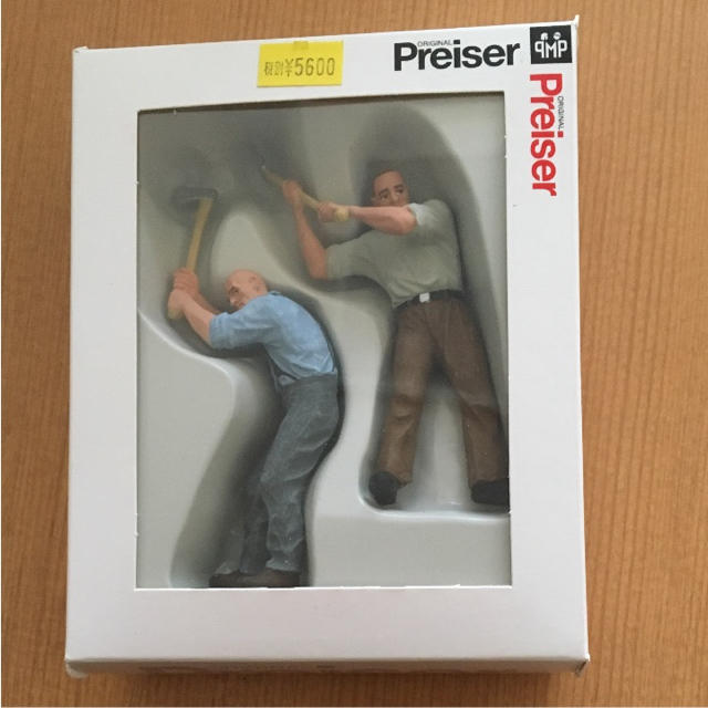プライザー   Preiser  木こり  木を切る人 エンタメ/ホビーのおもちゃ/ぬいぐるみ(模型/プラモデル)の商品写真