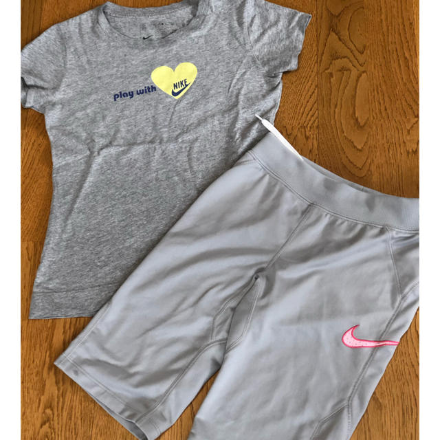 NIKE(ナイキ)のナイキ 半袖、短パンセット キッズ/ベビー/マタニティのキッズ服女の子用(90cm~)(Tシャツ/カットソー)の商品写真