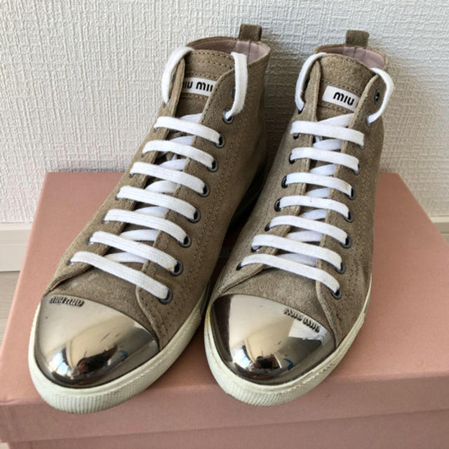 ゆりこ0214様専用☆miumiu スニーカー シルバー メタリック