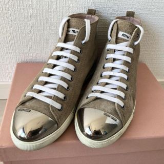 ミュウミュウ(miumiu)のゆりこ0214様専用☆miumiu スニーカー シルバー メタリック(スニーカー)