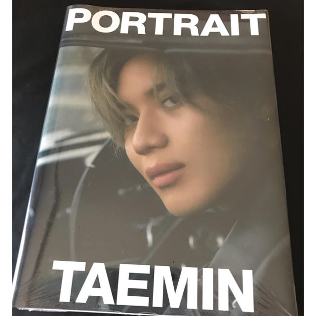 SHINee(シャイニー)のテミン写真集 新品 未開封 エンタメ/ホビーのタレントグッズ(アイドルグッズ)の商品写真