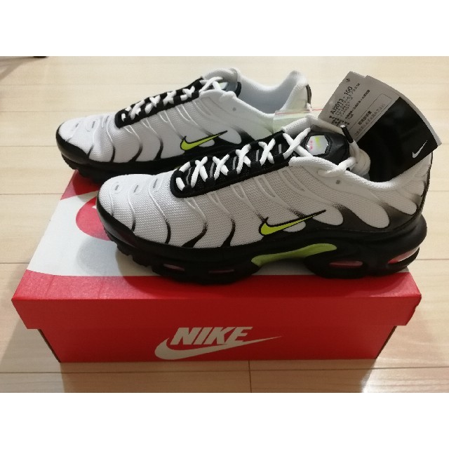 NIKE AIR MAX PLUS SE WHITE/VOLT-BLACK-BR