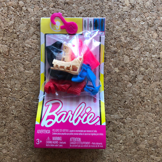 Barbie(バービー)のバービー Barbie 靴 シューズ 5個セット キッズ/ベビー/マタニティのおもちゃ(ぬいぐるみ/人形)の商品写真