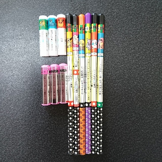 ポケモン(ポケモン)のポケモンバトル鉛筆とキャップ エンタメ/ホビーのアート用品(鉛筆)の商品写真