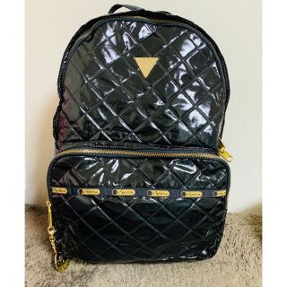 レスポートサック(LeSportsac)のJOYRICH×LESPORTSAC 黒エナメルゴールドチャームリュック(リュック/バックパック)