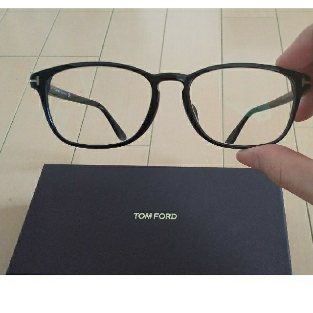 TOM FORD(トムフォード)の【箱あり】TOM FORD 伊達メガネ レディースのファッション小物(サングラス/メガネ)の商品写真