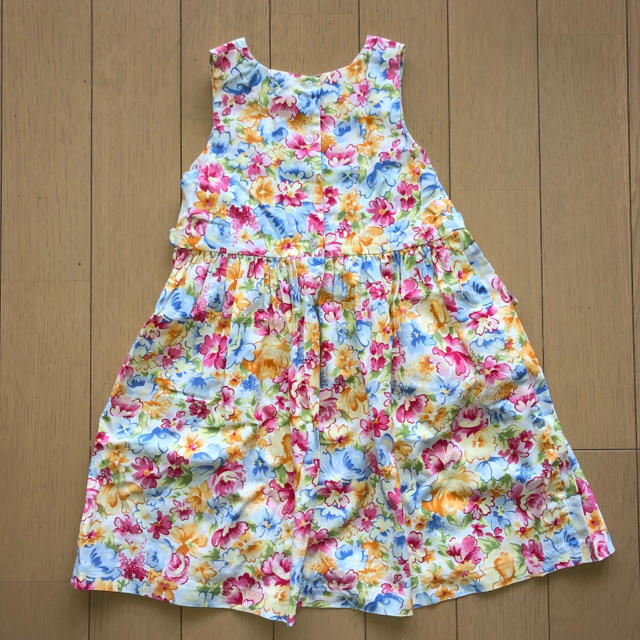 LAURA ASHLEY(ローラアシュレイ)のローラアシュレイ ワンピース キッズ/ベビー/マタニティのキッズ服女の子用(90cm~)(ワンピース)の商品写真