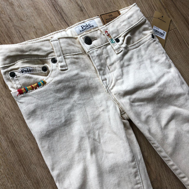 Ralph Lauren(ラルフローレン)のラルフローレン　キッズ　女の子　デニム ジーパン オフホワイト 115 キッズ/ベビー/マタニティのキッズ服女の子用(90cm~)(パンツ/スパッツ)の商品写真