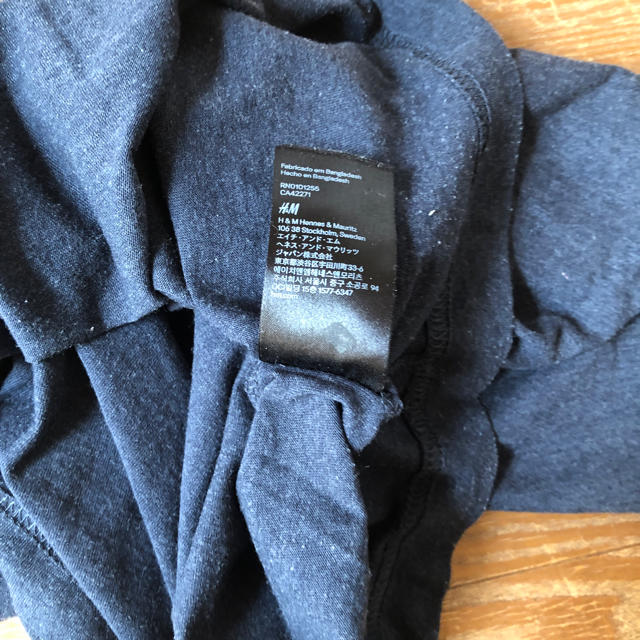 H&M(エイチアンドエム)のH&M メンズ メンズのトップス(Tシャツ/カットソー(半袖/袖なし))の商品写真