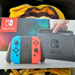 ニンテンドースイッチ(Nintendo Switch)の新品未開封☆Nintendo Switch ネオンカラー ニンテンドースイッチ(家庭用ゲーム機本体)