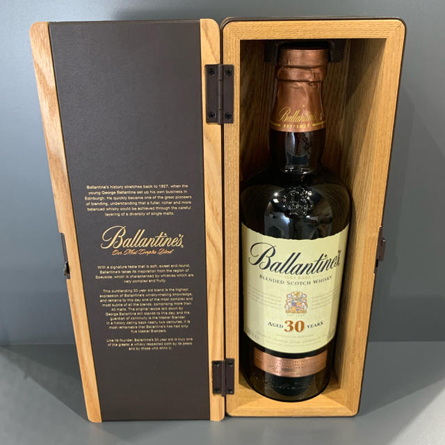 Ballantines バランタイン 30年 スコッチ ウイスキー 木箱付き 【絶品